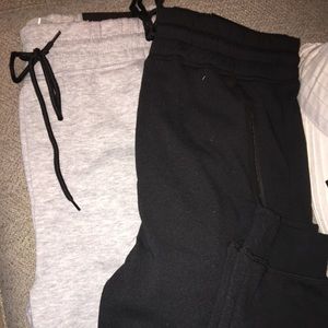 2- Men’s TAPERED Joggers size MEDIUM Bundle NWT